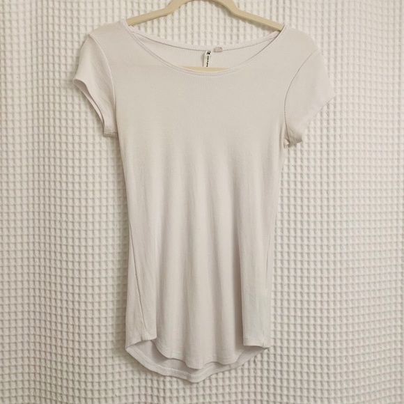 Cable & Gauge Tops - Cable & Gauge White T-shirt Size Small
